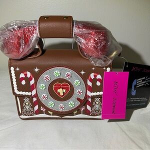 Betsey Johnson Kitsch Gingerbread Novelty Phone Shaped Crossbody Bag Wireless
